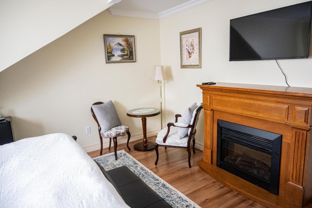 Belle View Manor Inn Harbour Grace Экстерьер фото