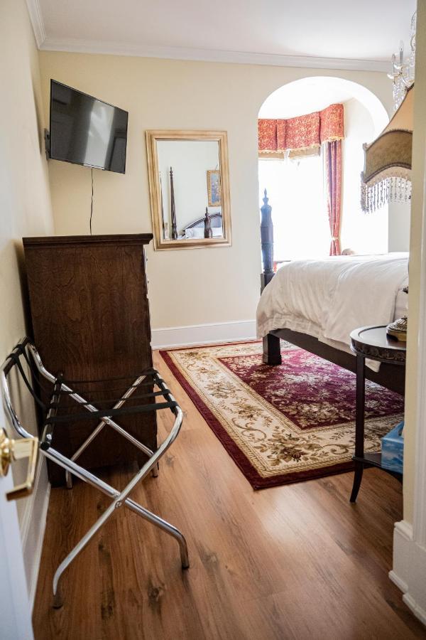 Belle View Manor Inn Harbour Grace Экстерьер фото